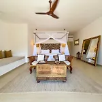 Alma Boutique Hotel